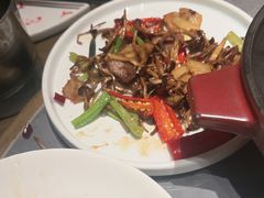-吴越荣记苏州菜·松鼠桂鱼100%活鱼现做(斜塘老街店)
