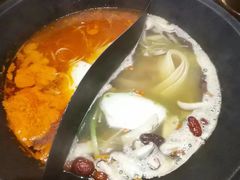 -虾领航小龙虾·吉林烧烤(柳州路店)