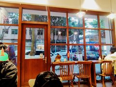 -C.Y Cafe