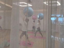 -慢脚印孕产中心(园区国金店)