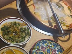 -洱火云南酸菜牛肉火锅(石景山当代商城店)