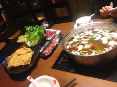 -牛焱·贵州黄牛肉火锅(城西银泰店)