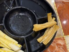 -清真·马家火锅美食城(镇江北路店)