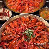 成都人私藏30年的烧烤顶流！小龙虾比手掌大，一口沦陷🤯 