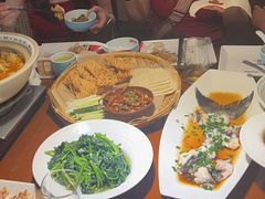 -魏铭鱼头捞饭(晋阳路店)