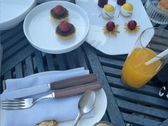 -瑰丽酒店·海吧·天际下午茶·现场DJ·天台酒吧