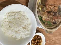 -阿策青岛排骨米饭(八里庙南五社区店)