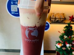 桃桃芝士红宝石茶-瑞幸咖啡(巴黎春天陕西路店)