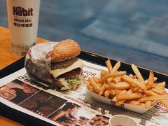 -The Habit Burger Grill 哈比特汉堡(复兴soho店)