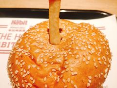 -The Habit Burger Grill 哈比特汉堡(复兴soho店)
