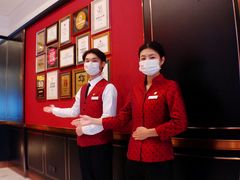 -皇城根·鲁菜济南菜·吊炉烤鸭·炒鸡鱼头(济南旗舰店)
