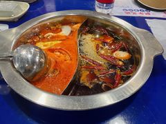 -马路边边串串香(苗栗路店)