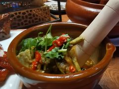 -老滇山寨•云南特色菜•地方菜•民族风情歌舞表演(金碧店)