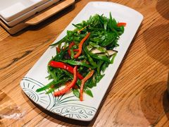 五彩花菇荷兰豆-云海肴·汽锅鸡·云南菜(广安门天虹店)