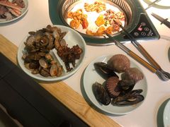 -绿岛港轩海鲜烤肉涮锅自助餐厅
