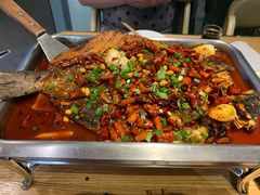 清江鱼-鸣记脆皮烤鱼(铁西店)