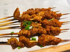 -巴厘龙虾·榜首油焖大虾(音乐学院·沿江酒馆店)
