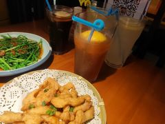 -钳小厨疯味1987肉蟹煲(美一城广场店)