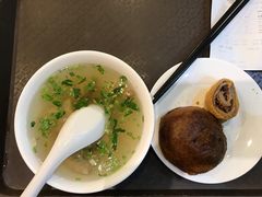 -护国寺小吃(机场店)