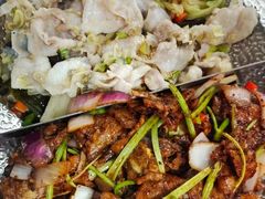 -小鱼小牛·鱼牛干锅·脆鱼火锅(世欧广场店)