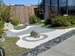 -华致酒行(沈砖公路店)