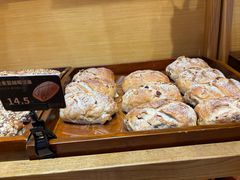 -小飞象面包公社(珠江路金鹰店)