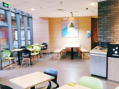 大堂-麦当劳(景城邻里中心店)