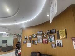-雅悦齿科(顾村公园店)