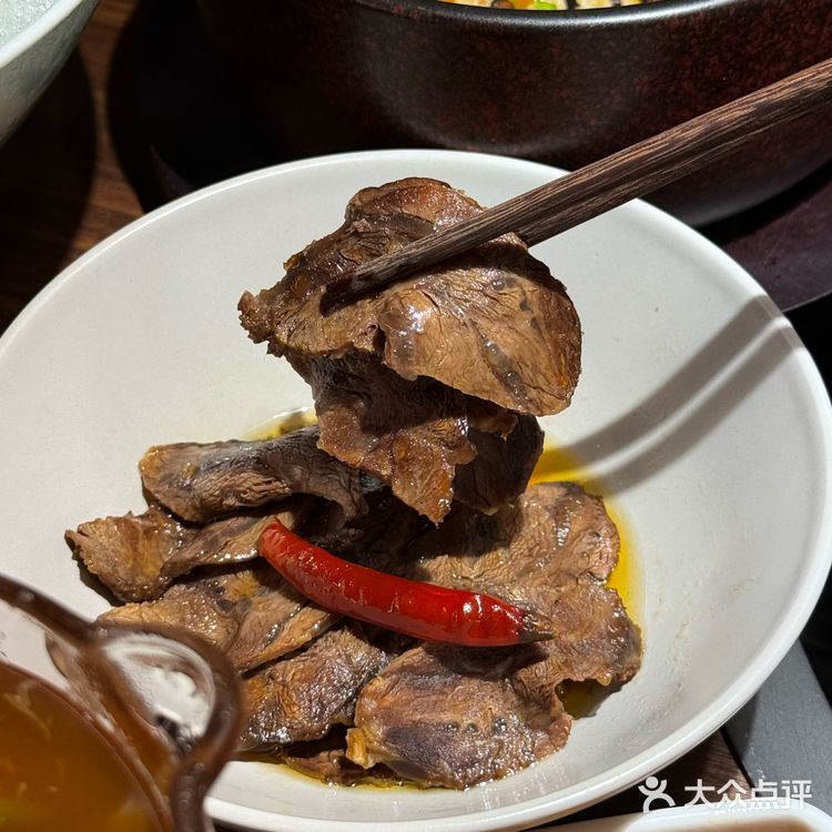 🇭🇰香港首家！吃完用一生去怀念菌菇火锅！！