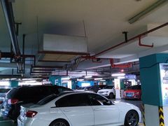 -吾悦广场·停车场