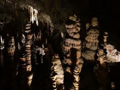 -波斯托伊纳溶洞