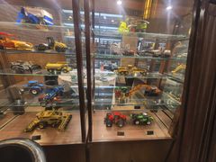 -车之谷·汽车文化主题餐厅(汽开店)