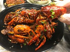 -巴厘龙虾·榜首油焖大虾(音乐学院·沿江酒馆店)