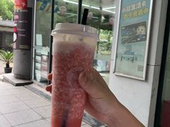 莓莓芝士茉香茶-瑞幸咖啡(宁波嘉汇国贸店)