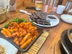 -百年石锅饭·朝鲜族传统民餐