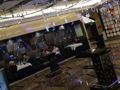 -马克西姆俄罗斯餐厅(通亚街店)