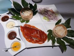 -梧桐北京烤鸭·铜锅涮肉(海岸城店)