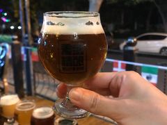 -麦落精酿啤酒餐吧(先农大院店)