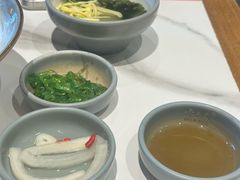 -馋三尺蟹粉小笼(人民广场店)