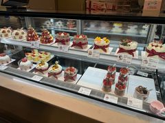 -花花卷卷·鲜食蛋糕(静安久光百货店)
