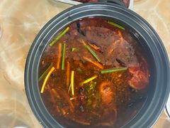 -沈记酸菜牛肉火锅店(九号路店)