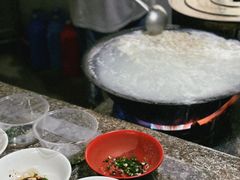 -张阿三馄饨店