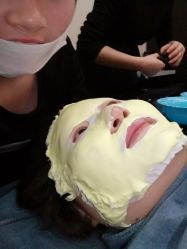 -PE SALON