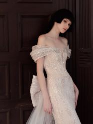 -Renee芮亦婚纱(原丽莎)