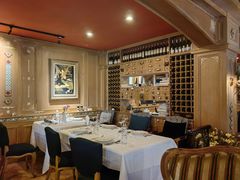 -火车头法国西餐厅