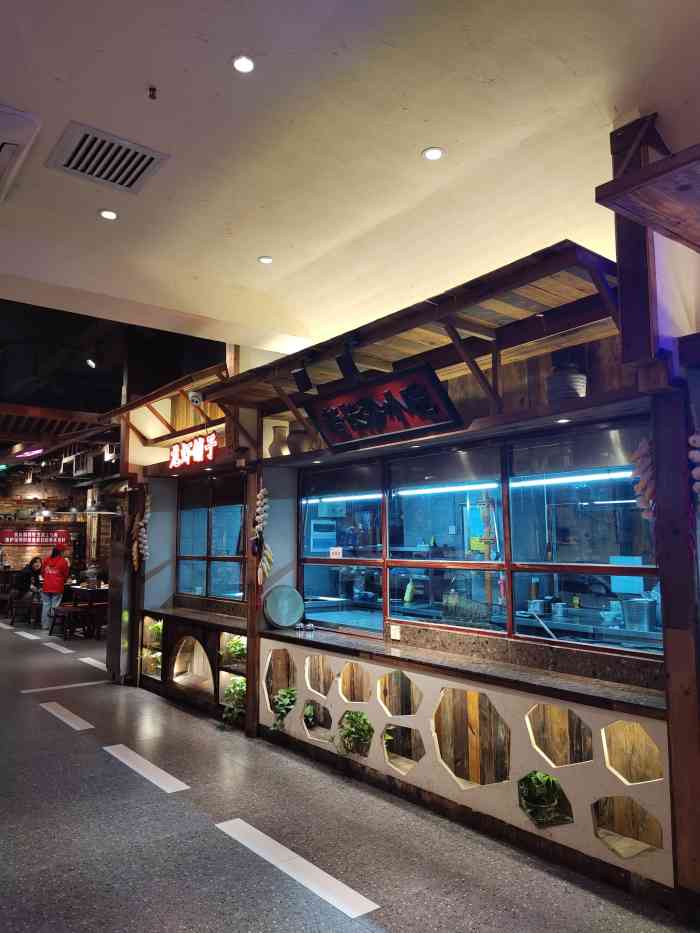 涂小二龙虾馆(民治店)-"前几天在深圳因为有个很好的朋友要回老家了.