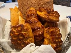 -AZUR聚(香格里拉饭店)