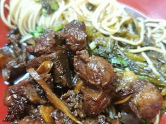 -小龙大肉面馆