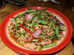 翘脚鲜椒爆牛肉-泥糊破店小酒馆·团建聚餐(南京西路店)