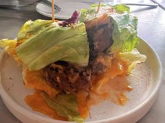 生菜牛肉培根汉堡-the rug 飞毯 (朝阳公园店)